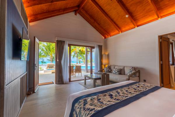 Meeru_Island_Two_Bedroom-Beach-Pool-Villa-Aerial_Interieur_6