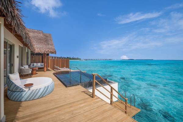 JW_Marriott_Kaafu_Atoll_One_Bedroom_Overwater_Pool_Villa_Terrasse