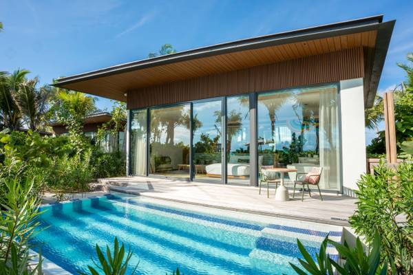 So_Maldives_Family_Beach_Pool_Villa_with_Capsule_1