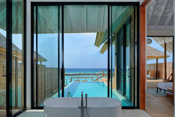 Ananea-Madivaru-Maldives-Deluxe-Water-Pool-Villa-Interior-3