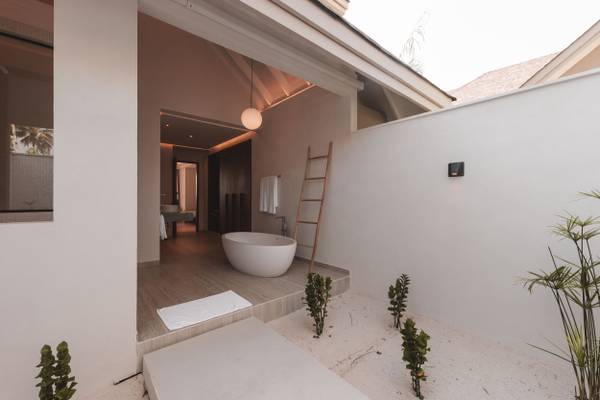 Ananea-Madivaru-Maldives-2-Bedroom-Beach-Pool-Villa-Sleeping_4