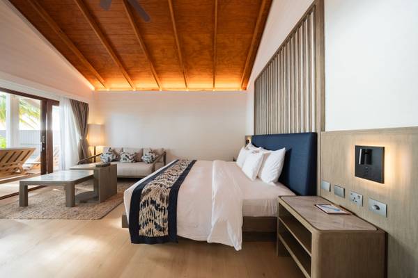 Meeru_Island_Beach_Pool_Villa_09