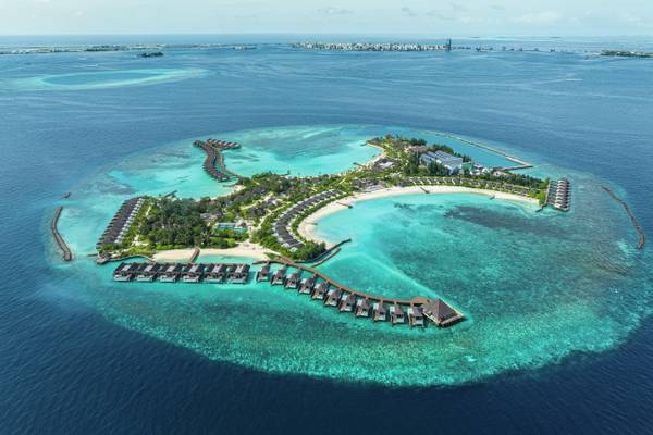 DusitD2_Feydhoo_Maldives_Aerial_mit_Male