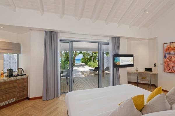 Outrigger_Maafushivaru_Beach_Villa_Family_2