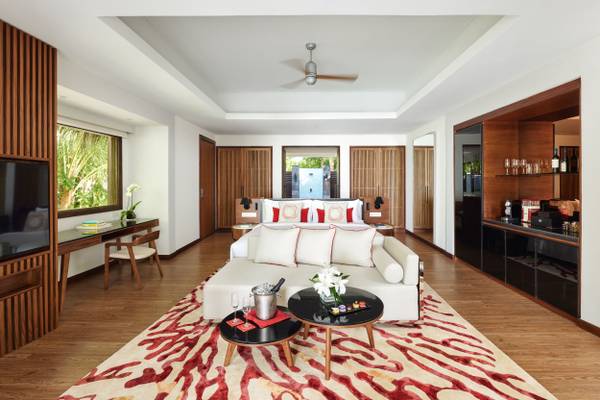 Niyama Private Islands - Deluxe Beach Villa Interior Escape_3