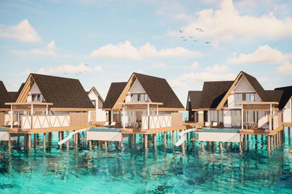 Meyyafushi_Maldives_Water-Pool-Suite-with-Slide