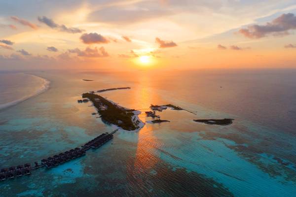 Le Meridien Maldives Drohnenaufnahme zum Sonnenuntergang von Steffen Abel