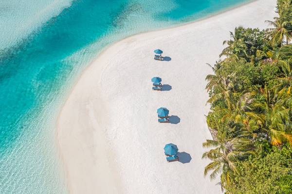 Naladhu_Private_Island_Maldives_Beach