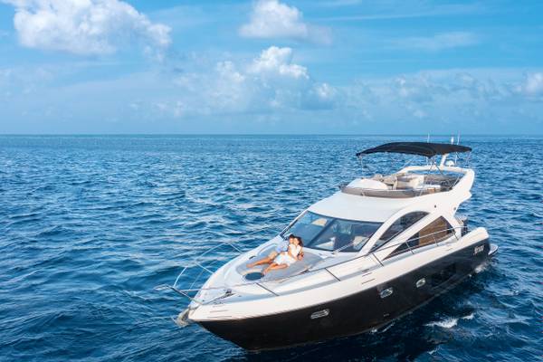 Naladhu_Private_Island_Maldives_Property_Amenity_Nirvana_Cruise