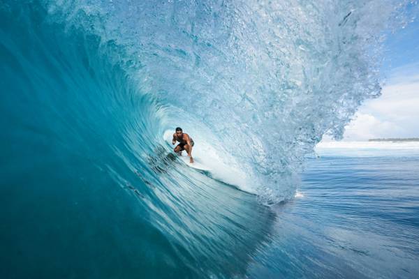 Niyama Private Islands - Maldives Surfing