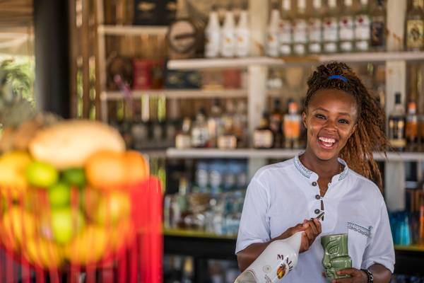 Niyama Private Islands - Surf Shack Rum Bar