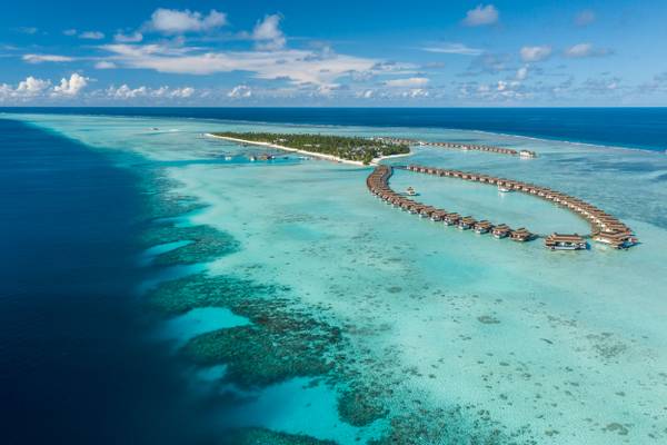 Pullman_Maldives_Maamutaa_Resort_Slider_6