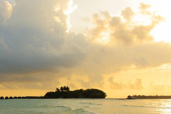 Dhoni bei Sonnenuntergang, Cocoa Island by Como, Malediven