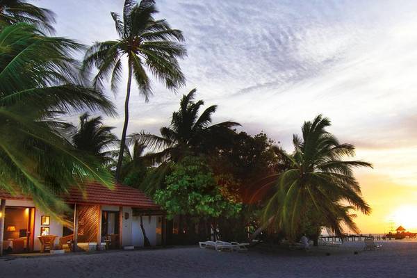 Sonnenuntergang, Diamonds Thudufushi Island Resort