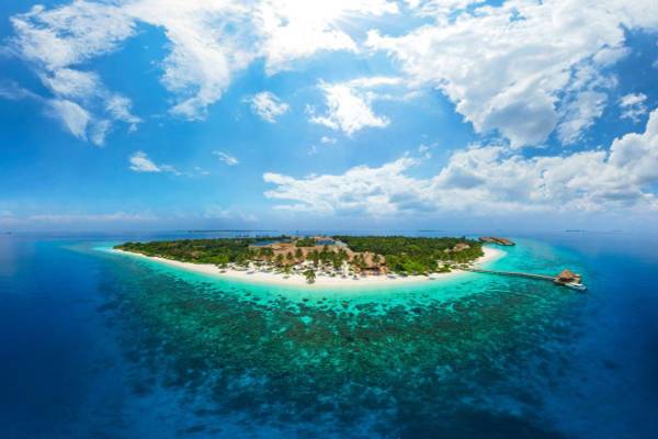 Reethi Faru Resort