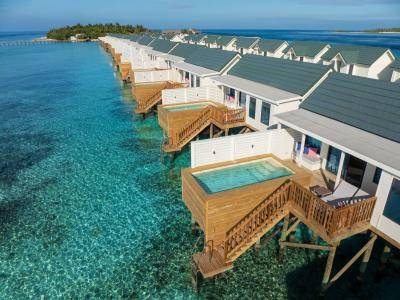 OBLU NATURE Helengeli by SENTIDO, Malediven, Sunrise Water Villa with Pool, Außenansicht