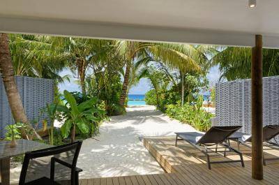 Outrigger_Maafushivaru_Beach_Villa_Family_4