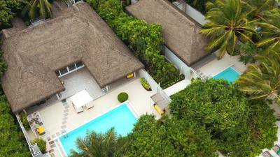 Seaside_Finolhu_Three_Bedroom_Interconnecting_beach_Villa_1