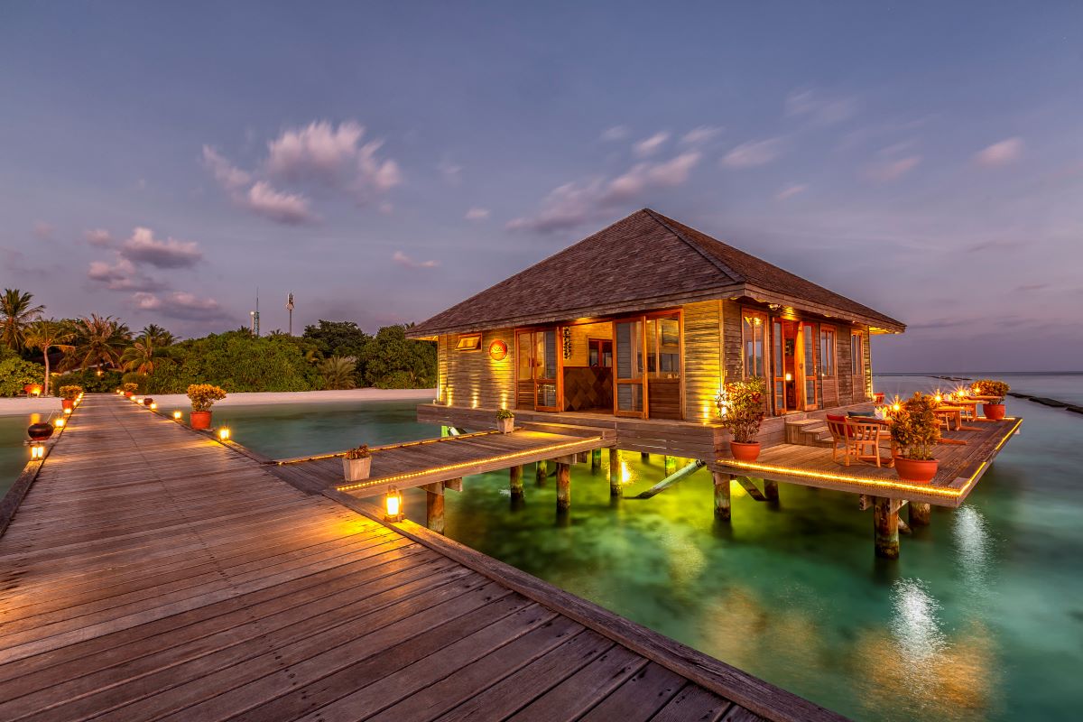Komandoo Island Resort