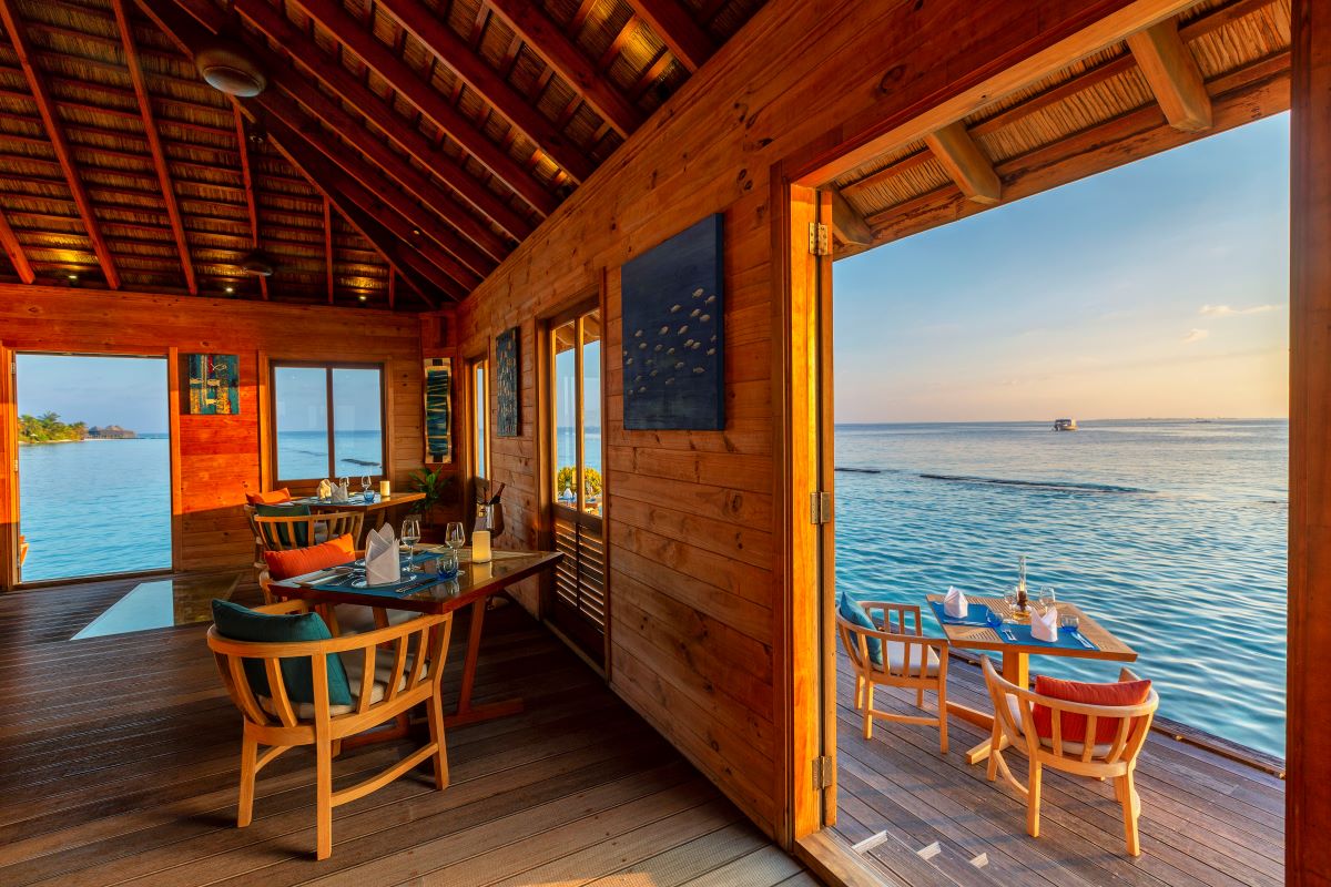 Komandoo Island Resort