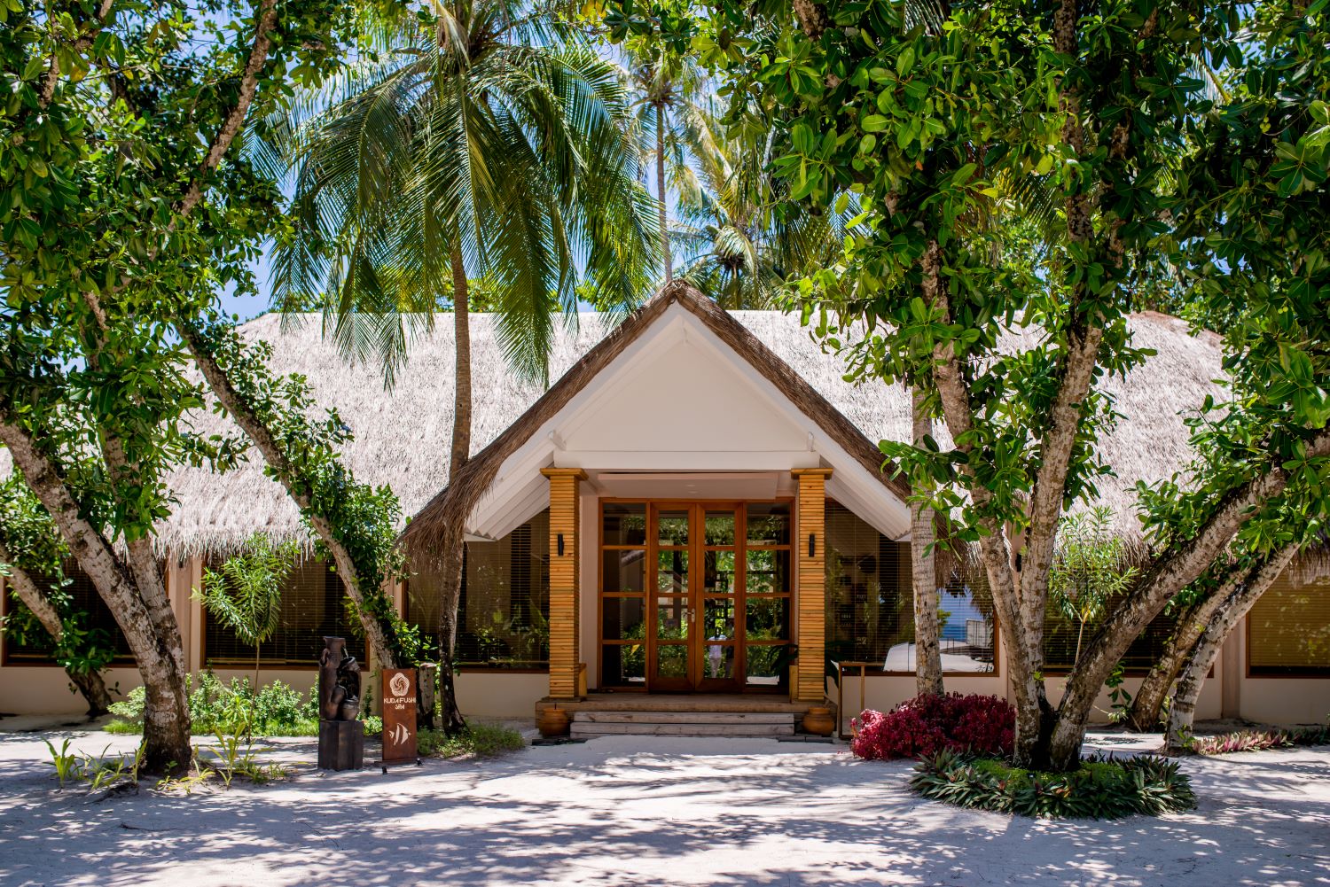 Kudafushi Resort & Spa
