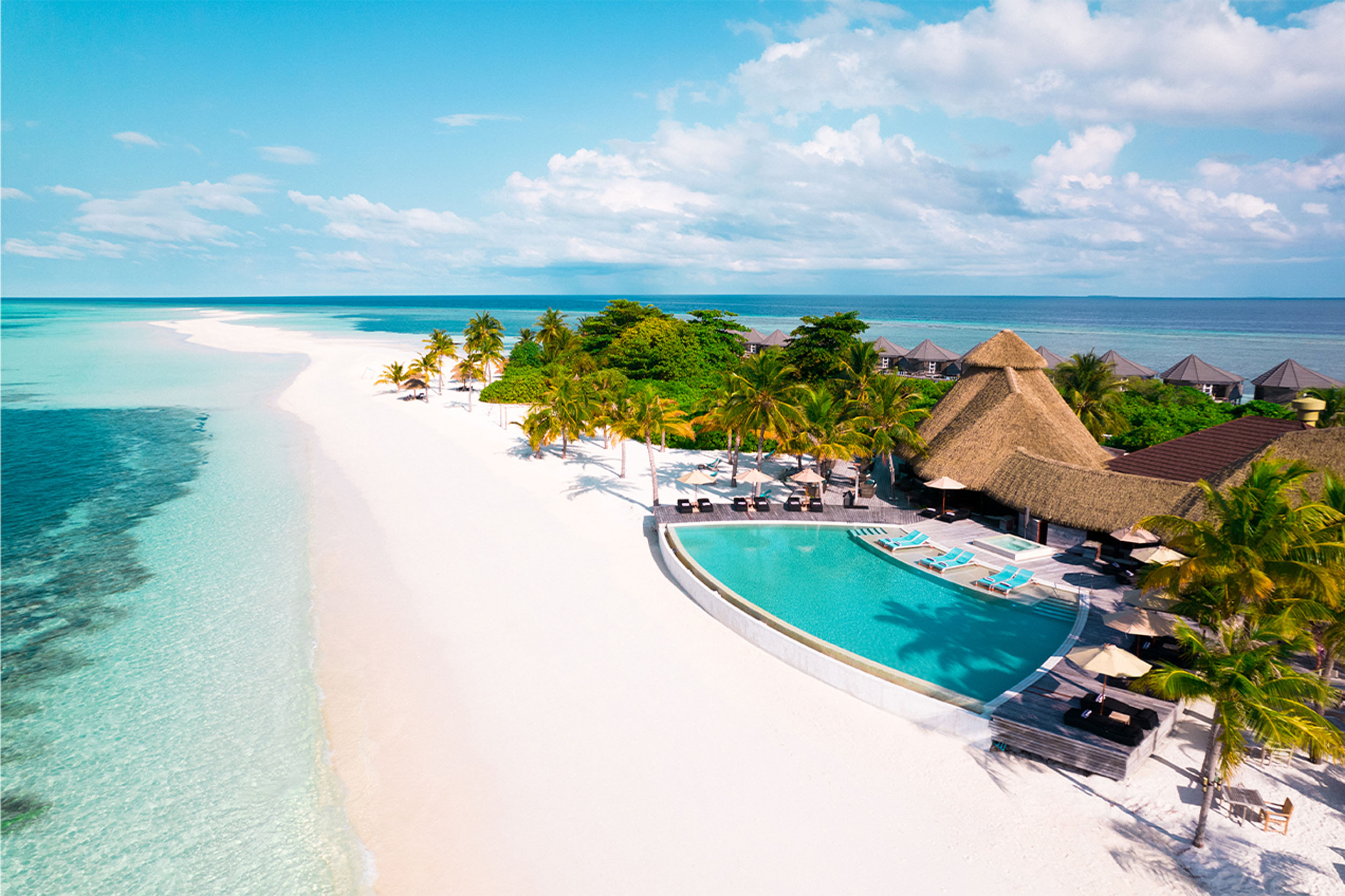 Kuredu_Resort_Maldives_Aerial
