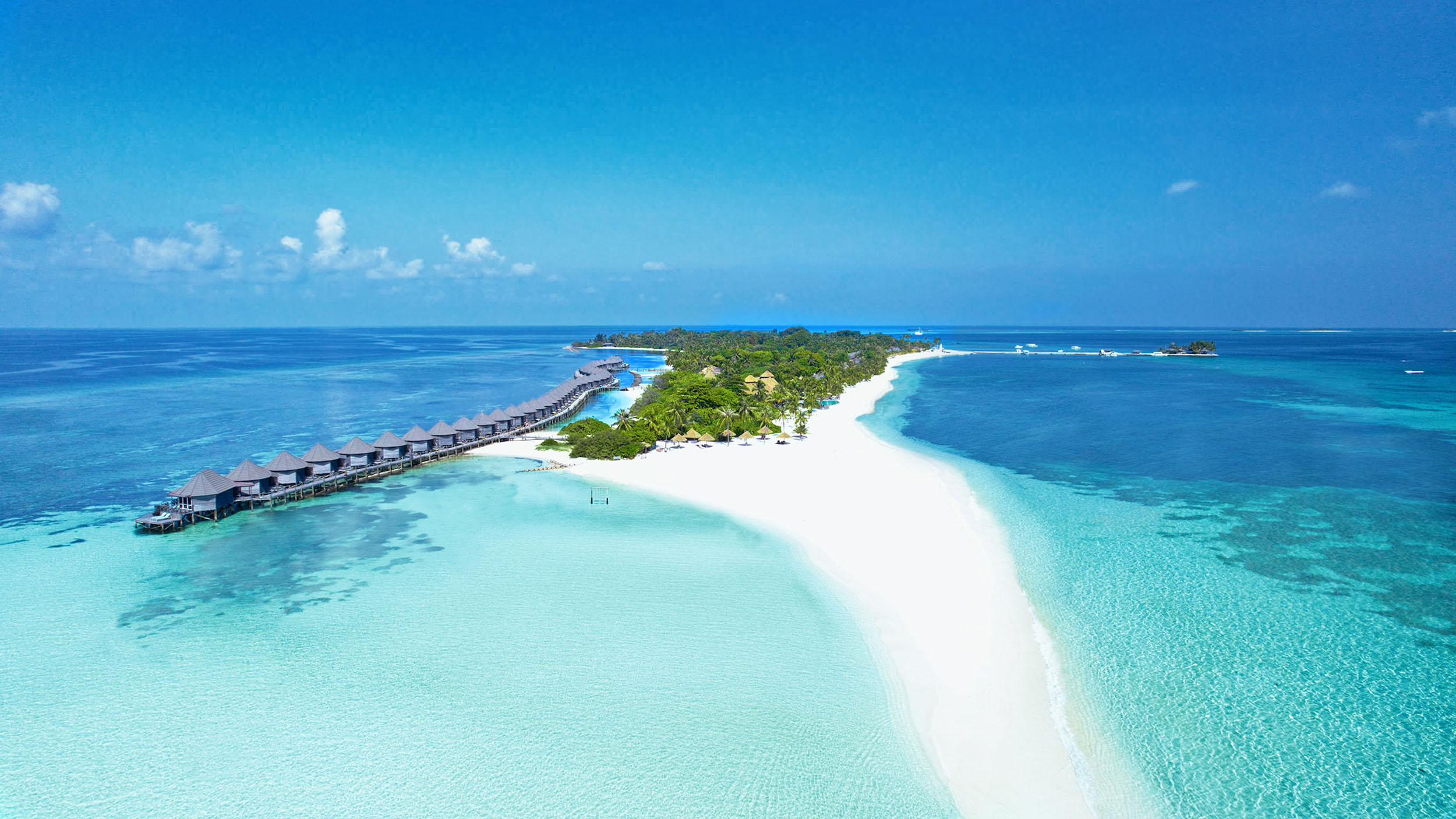 Kuredu_Resort_Maldives_Sandbank