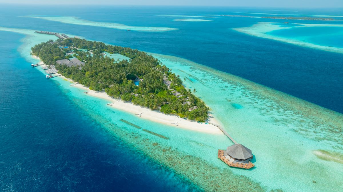Vilamendhoo Island Resort